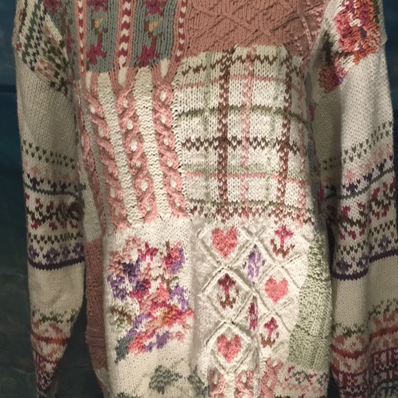 Vintage 80’s shoulder pad sweater - Picture 2 of 6